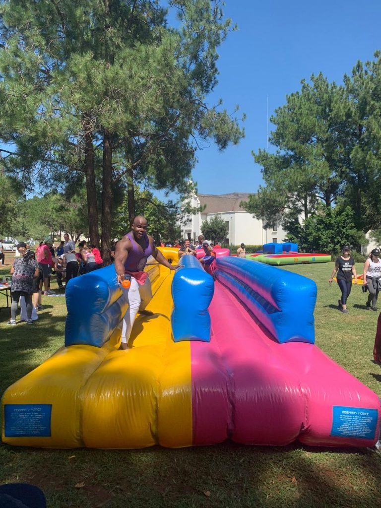 0d8064d1-ffe2-4a45-8c32-e8bf05ee4661